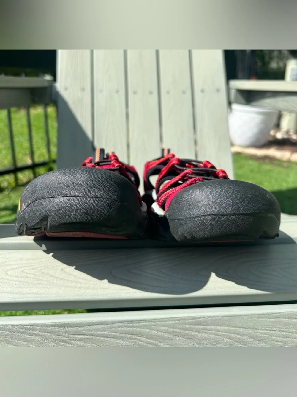 Keen Women’s 8 Newport H2 Red Closed Toe Sport Hiking Sandals Waterproof Shoes - Picture 11 of 13